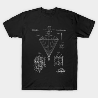 Parachute Patent - Sky Diving Art - Black Chalkboard T-Shirt